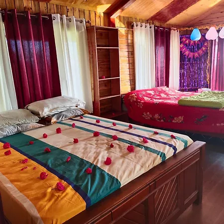 Misbha Homestay Kodaikanal Exterior photo